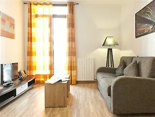 Mh Apartments Liceo Barcelona Espanha