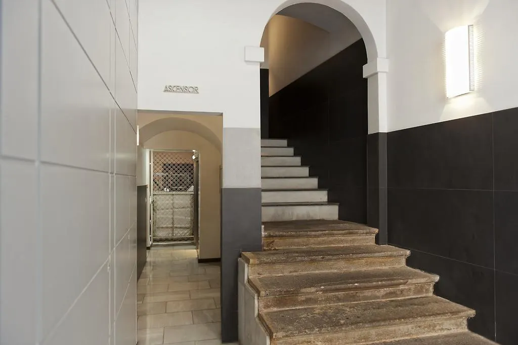 Mh Apartments Liceo Barcelona Espanha