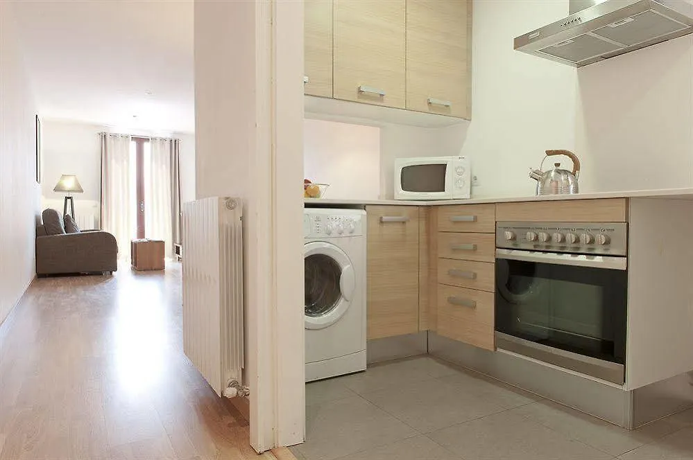 Mh Apartments Liceo Barcelona Espanha